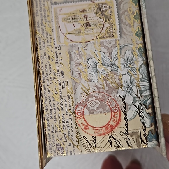Punch Studio peacock themed music box and soap 'Ode to Joy' keepsake gift - Picture 7 of 8